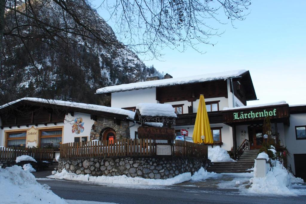 Pension Larchenhof Маурах Экстерьер фото