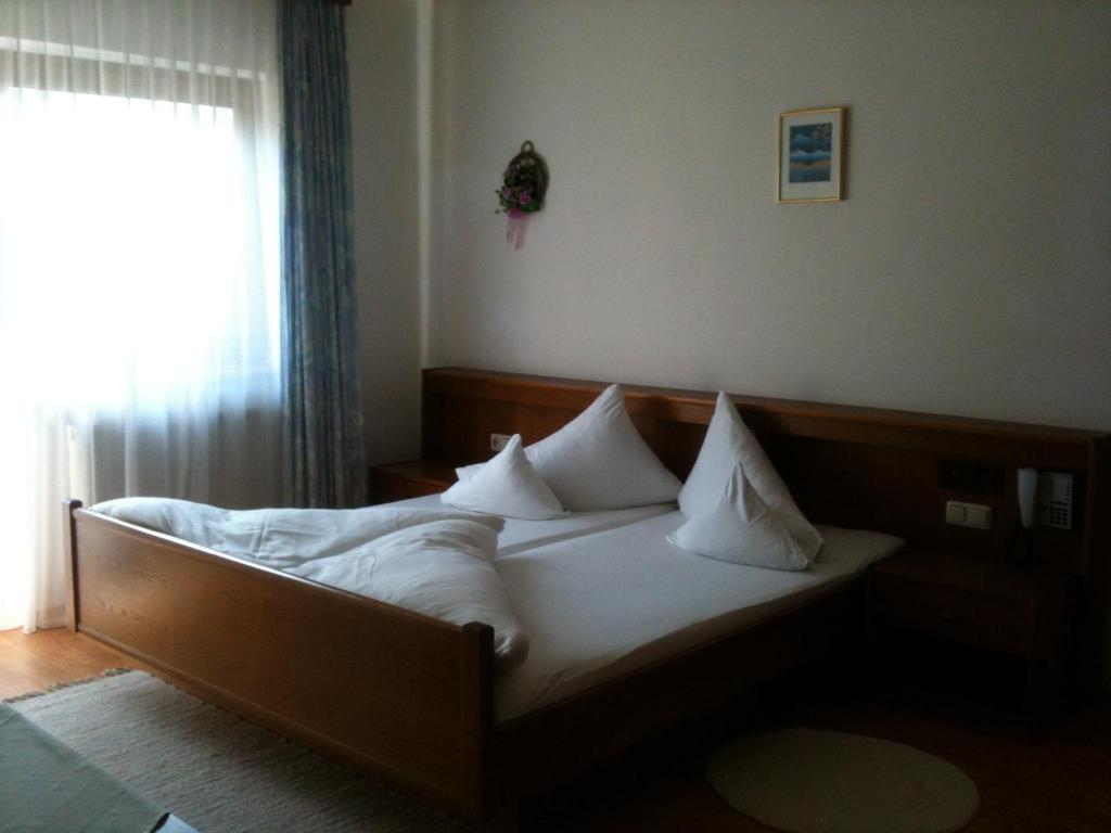 Pension Larchenhof Маурах Экстерьер фото